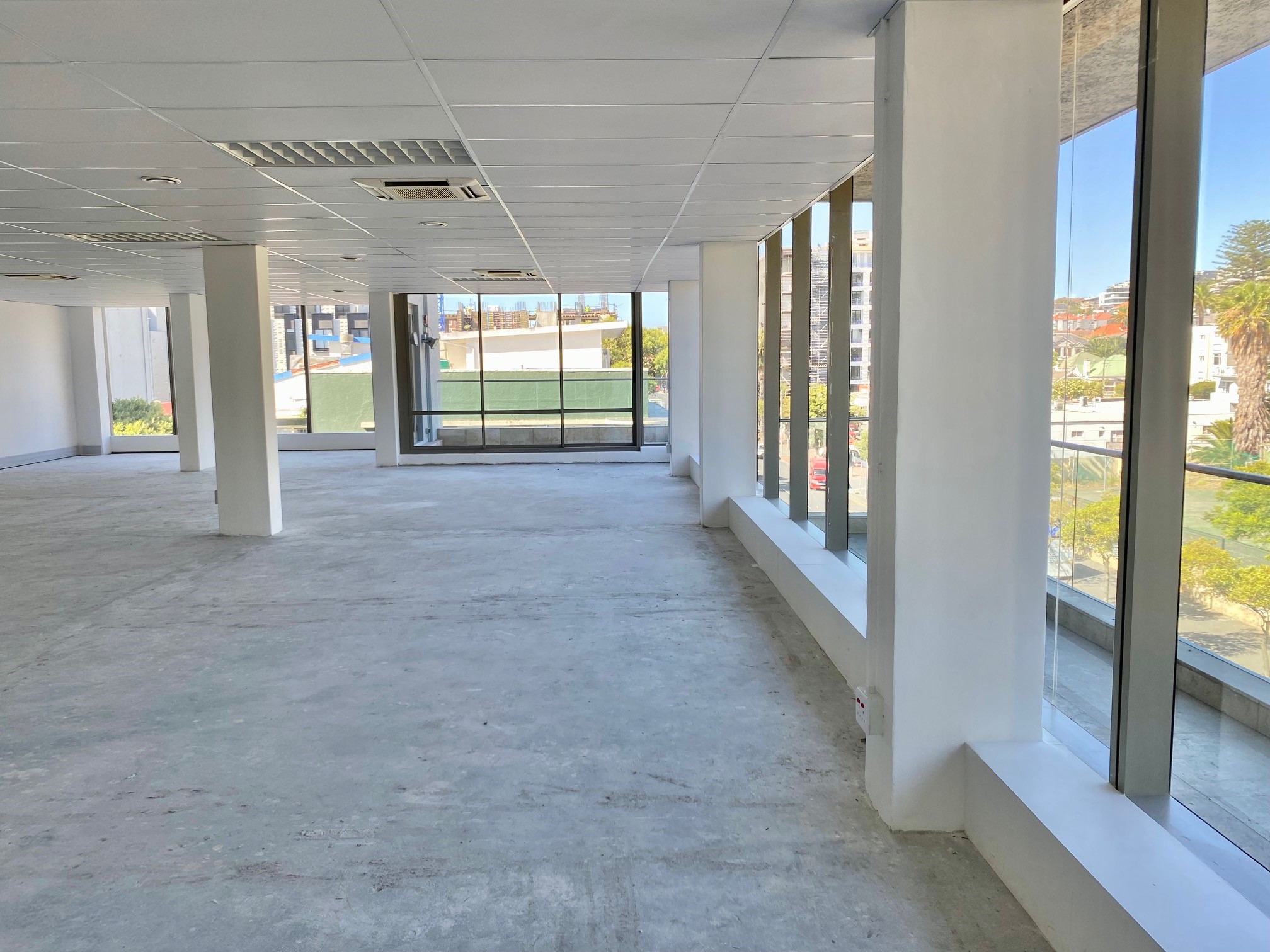 To Let commercial Property for Rent in Sea Point Western Cape